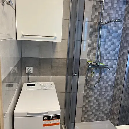 Mieszkanie W Centrum Z Oddzielna Sypialnia Апартаменты Плоцк