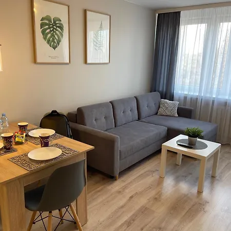 Mieszkanie W Centrum Z Oddzielna Sypialnia Апартаменты