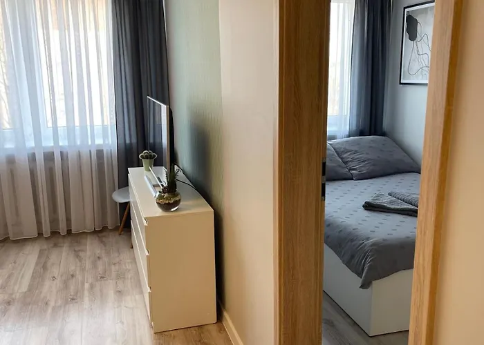 Mieszkanie W Centrum Z Oddzielna Sypialnia * Plock